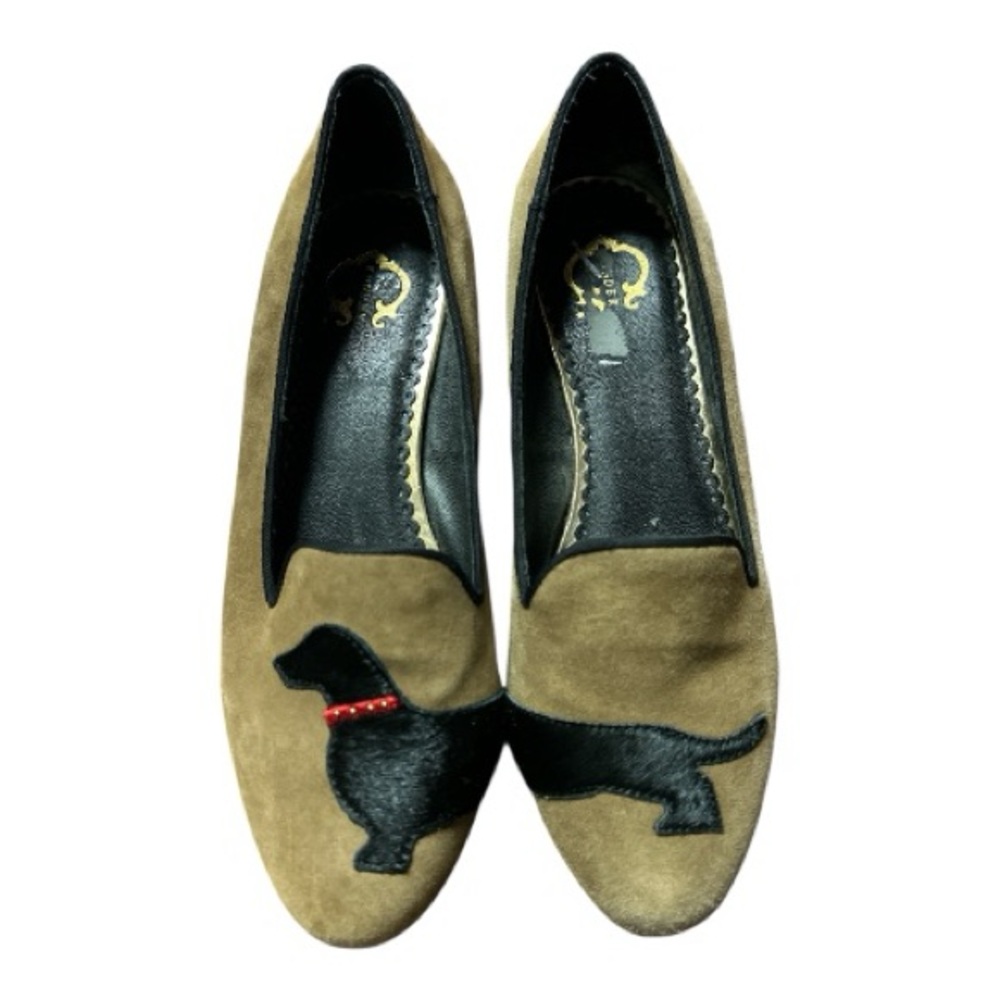 C. Wonder Tan Flats with Black Dog Motif